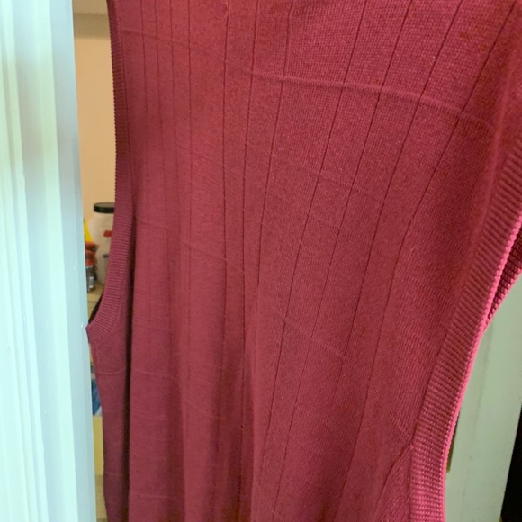 Red (L) Alan Flusser sweater vest - Picture 4 of 4